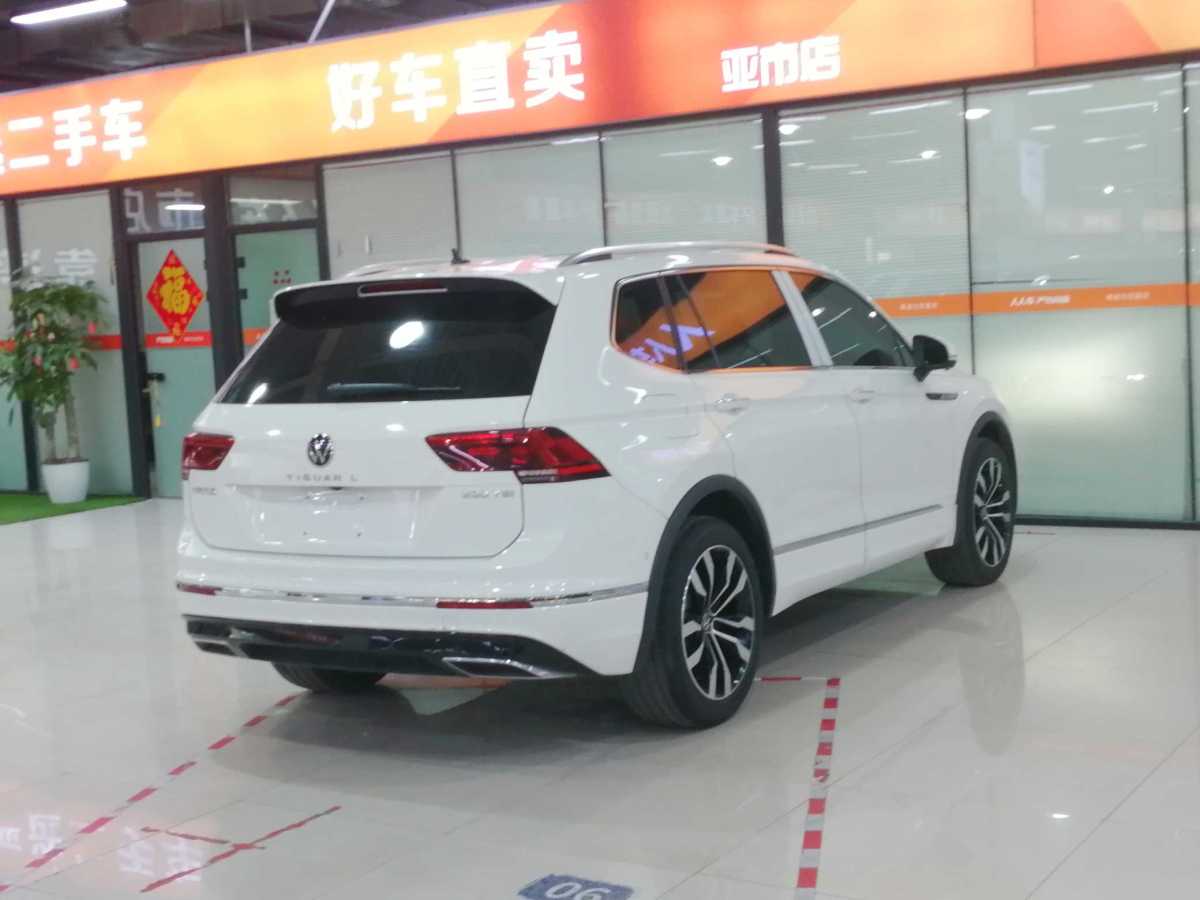 Volkswagen Tiguan L 2021 car image #6