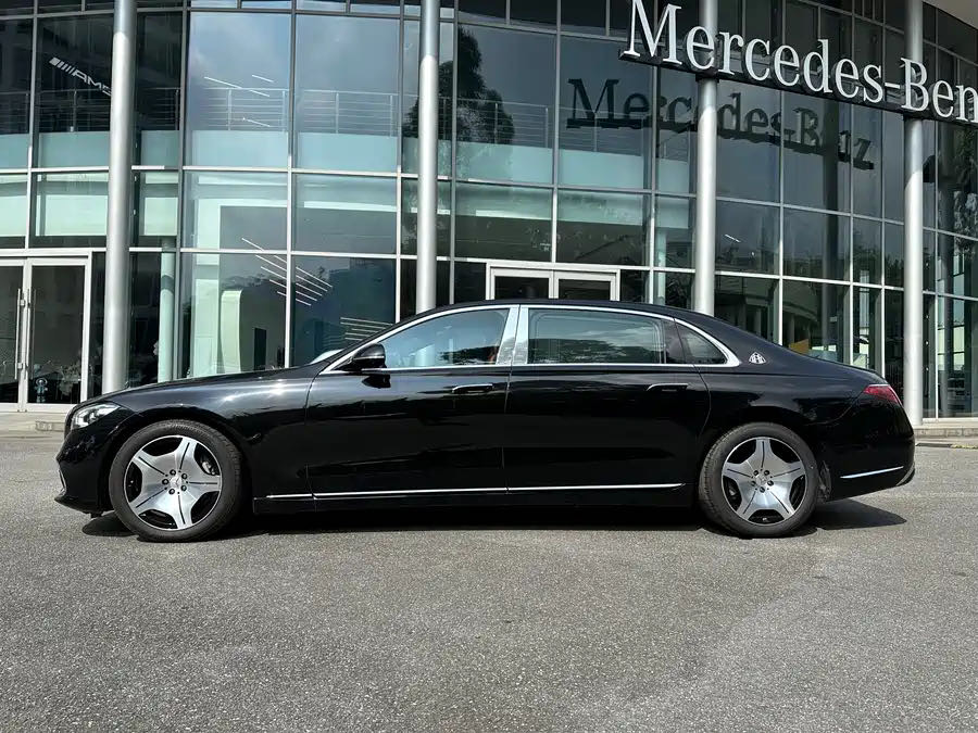 Mercedes-Benz Maybach S Class 2025 #6 Mercedes-Benz Maybach S Class 2025 car image #6