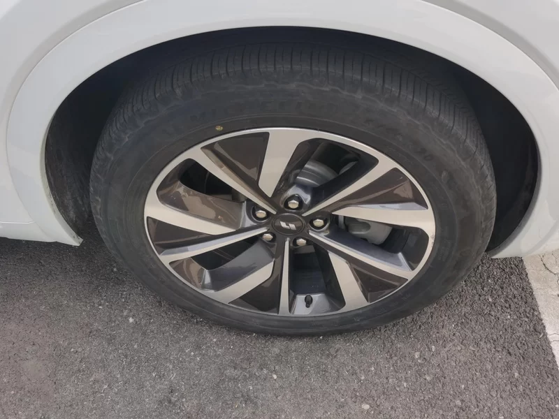 理想汽车 理想ONE 2021 汽车图片 #6