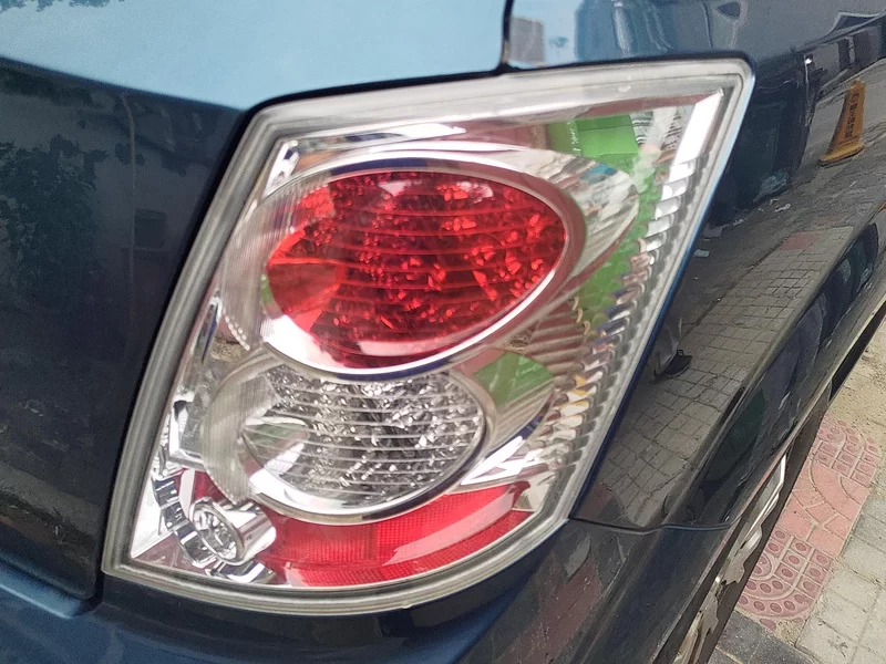 BYD e6 2015 #6 BYD e6 2015 car image #6