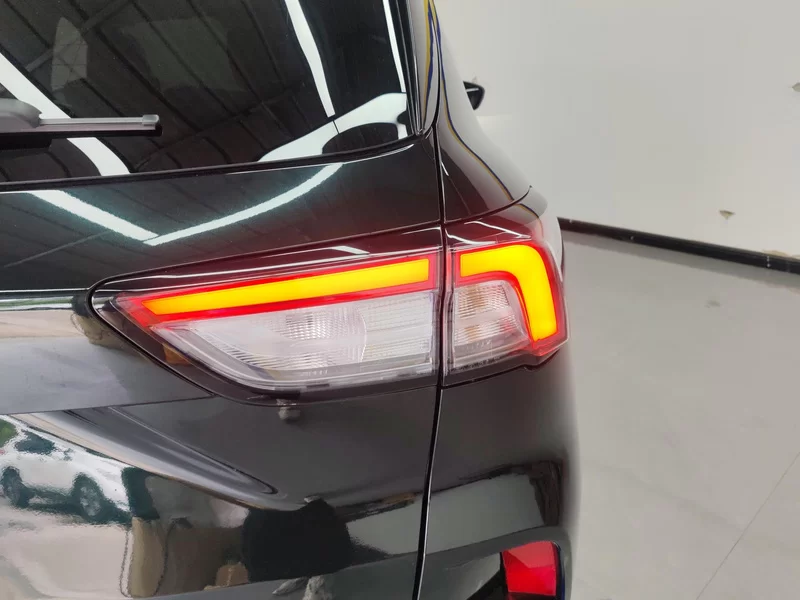 Ford Escape 2022 immagine di auto #6