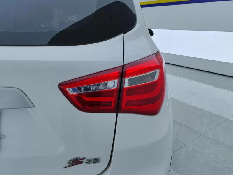 Changan CS35 2018 car image #6