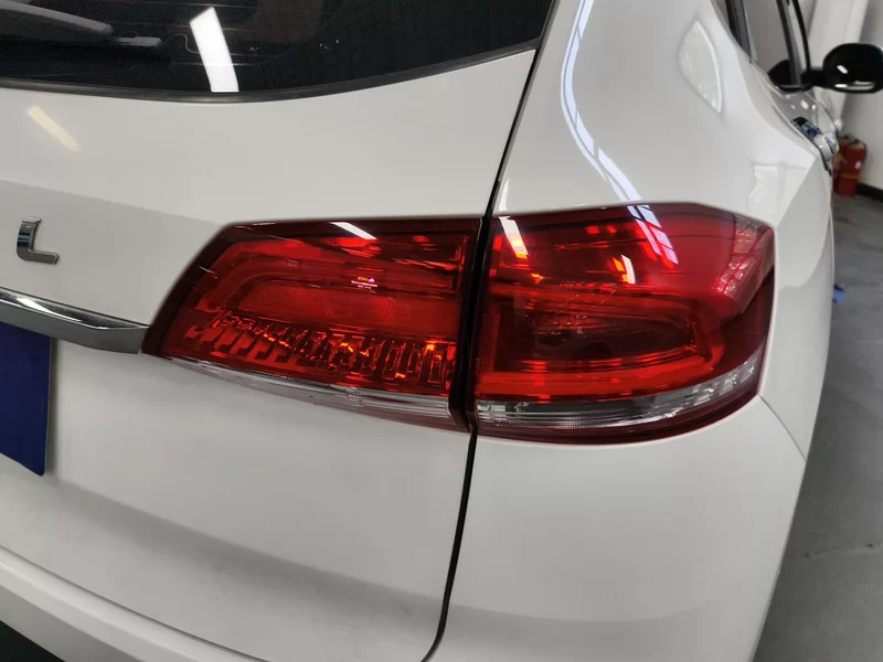 Haval H2s 2017 car image #6