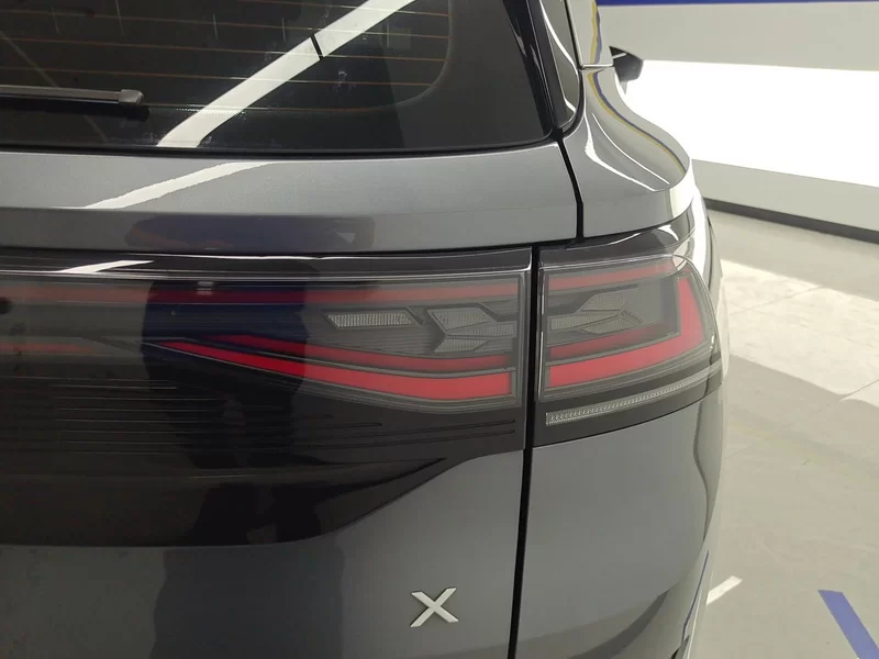 Volkswagen ID.6 X 2022 #6 Volkswagen ID.6 X 2022 immagine di auto #6