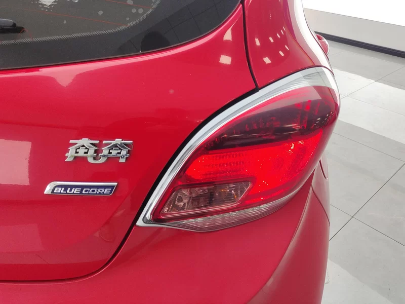 Changan BenBen 2015 صورة سيارة #6