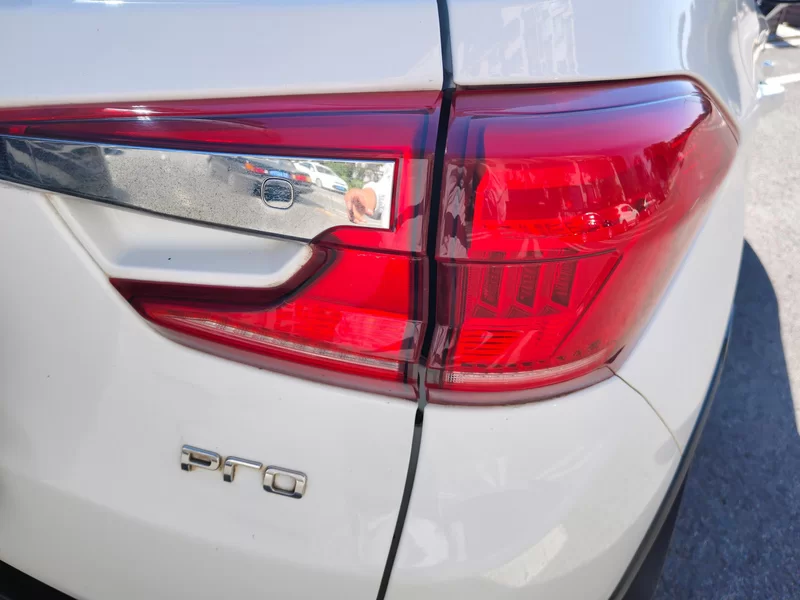 BYD Yuan 2022 car image #6