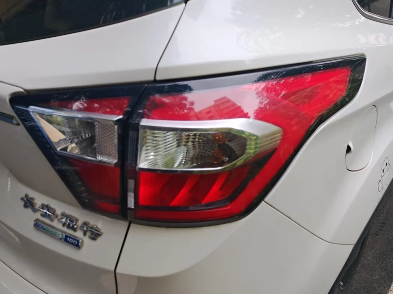 Ford EcoSport 2013 car image #6