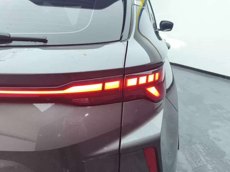 GEELY 2023 #6 GEELY 2023 car image #6