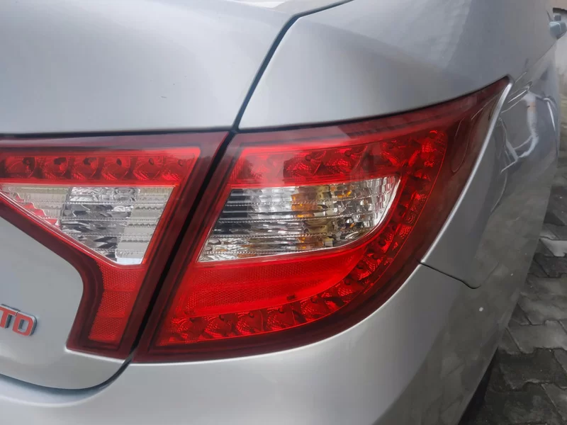 BYD G5 2014 изображение автомобиля #6