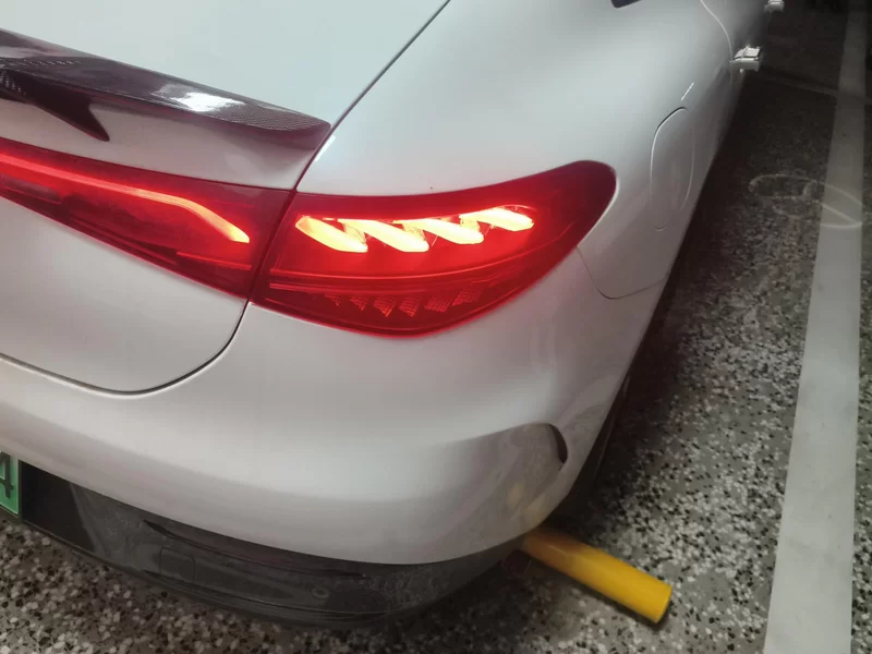 Mercedes-Benz EQE Class 2023 #6 Mercedes-Benz EQE Class 2023 immagine di auto #6