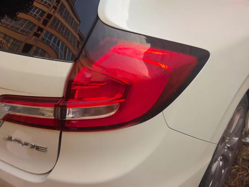 Honda Jade 2018 car image #6