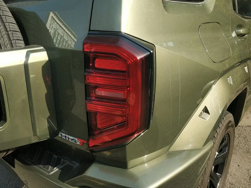 Tank 400 2024 car image #6