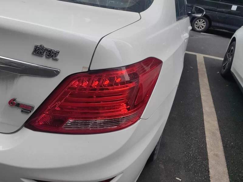 BYD SuRui 2015 #6 BYD SuRui 2015 car image #6