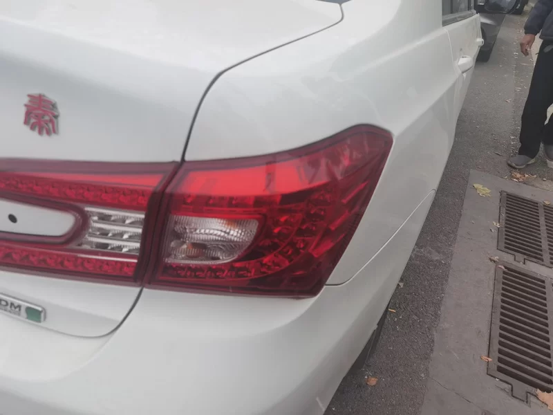 BYD Qin 2015 car image #6