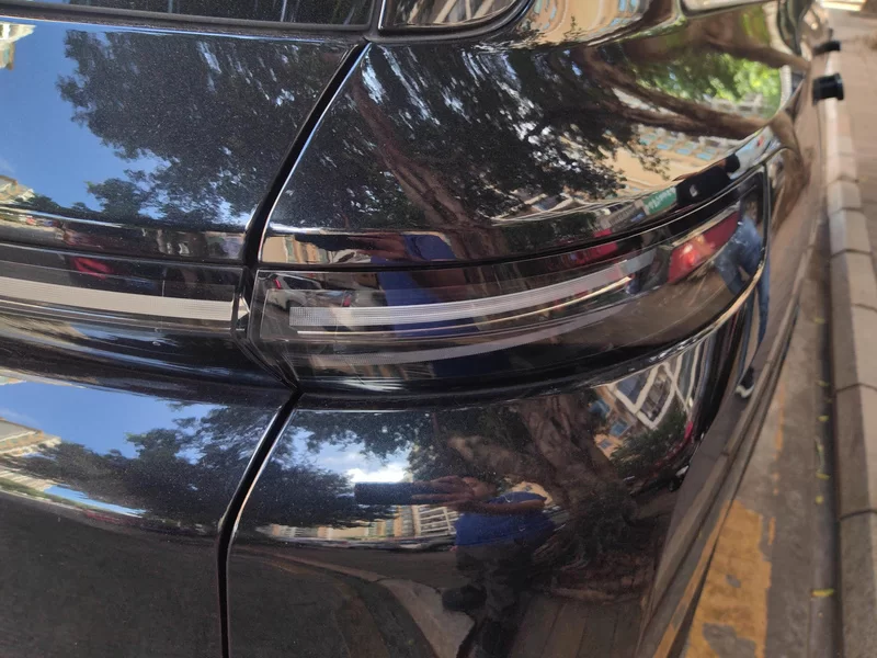 Li L8 2024 imagen de coche #6