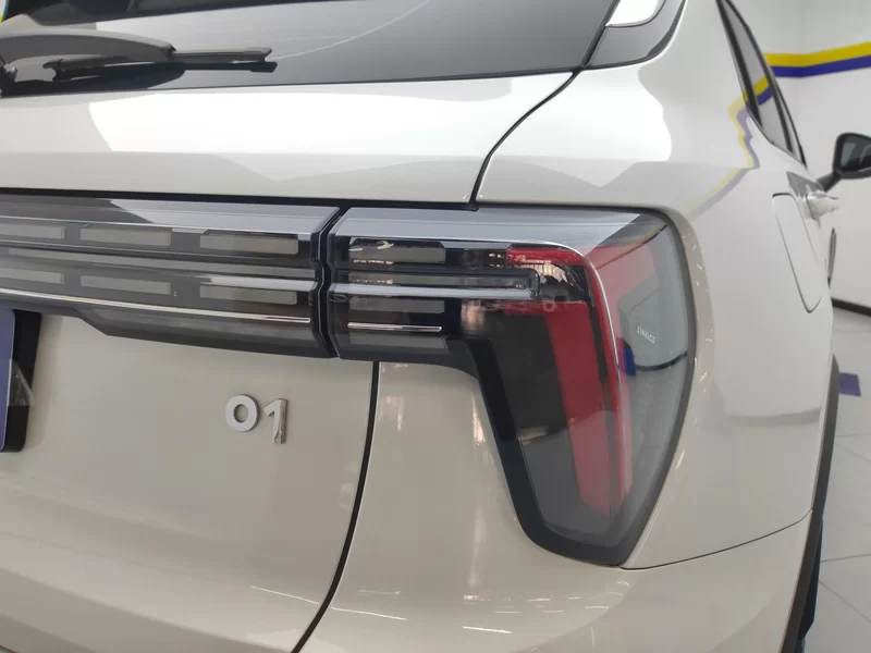 Lynk & Co 01 2024 car image #6