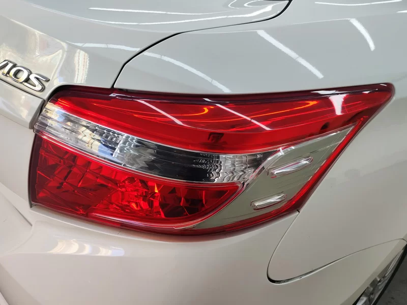 Toyota Vios 2015 car image #6
