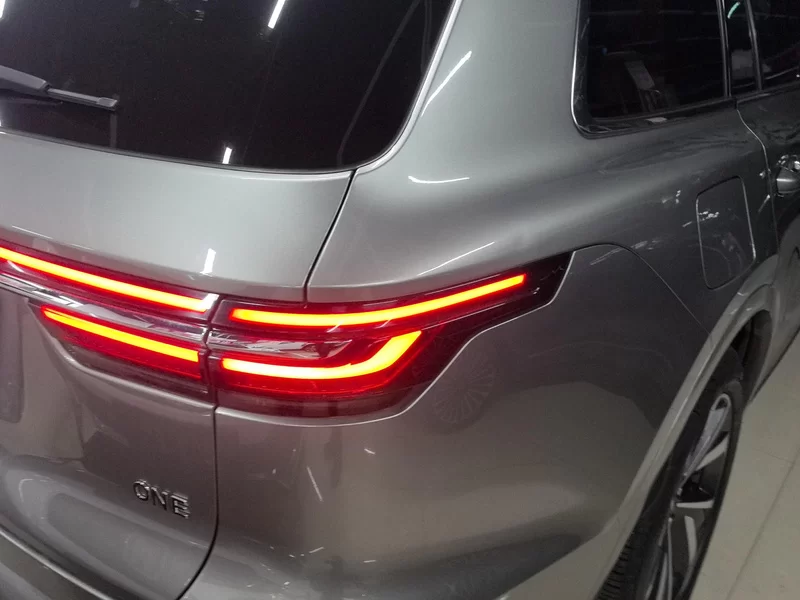 Li One 2021 صورة سيارة #6