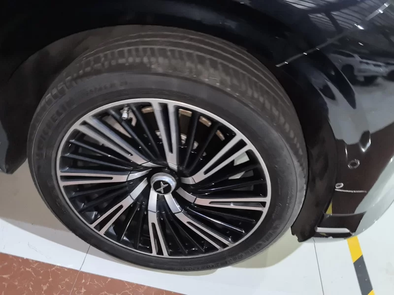 Xpeng G9 2023 #6 Xpeng G9 2023 immagine di auto #6