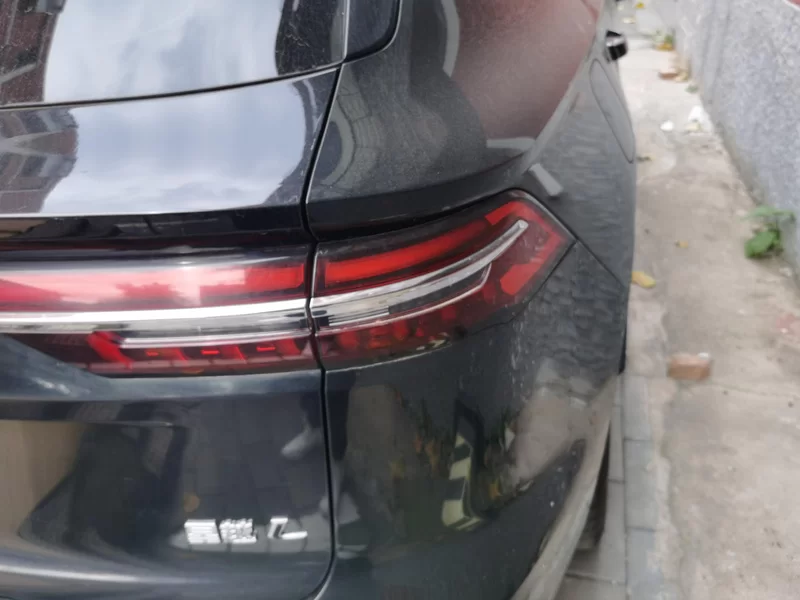 GEELY Monjaro MHEV 2023 car image #6