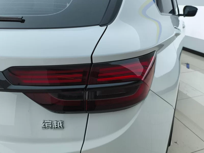 GEELY Coolray 2025 immagine di auto #6