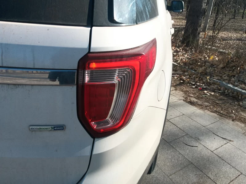 Ford Explorer (Imported) 2018 car image #6