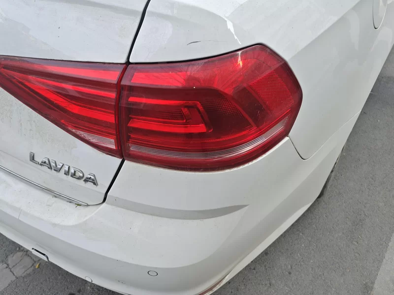 Volkswagen Lavida 2017 car image #6