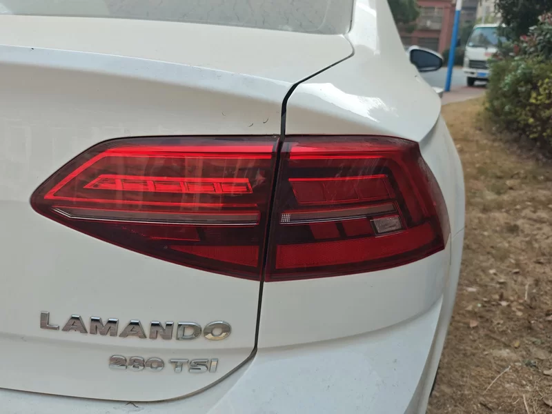 Volkswagen Lamando 2021 immagine di auto #6