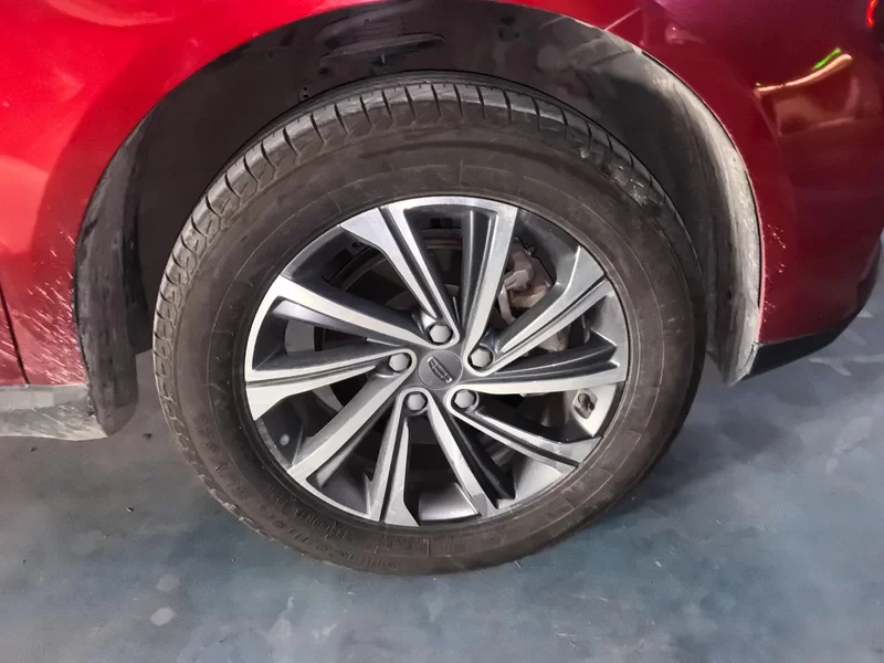 GEELY Vision X6 2020 car image #6