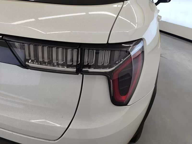 Lynk & Co 01 2019 #6 Lynk & Co 01 2019 car image #6