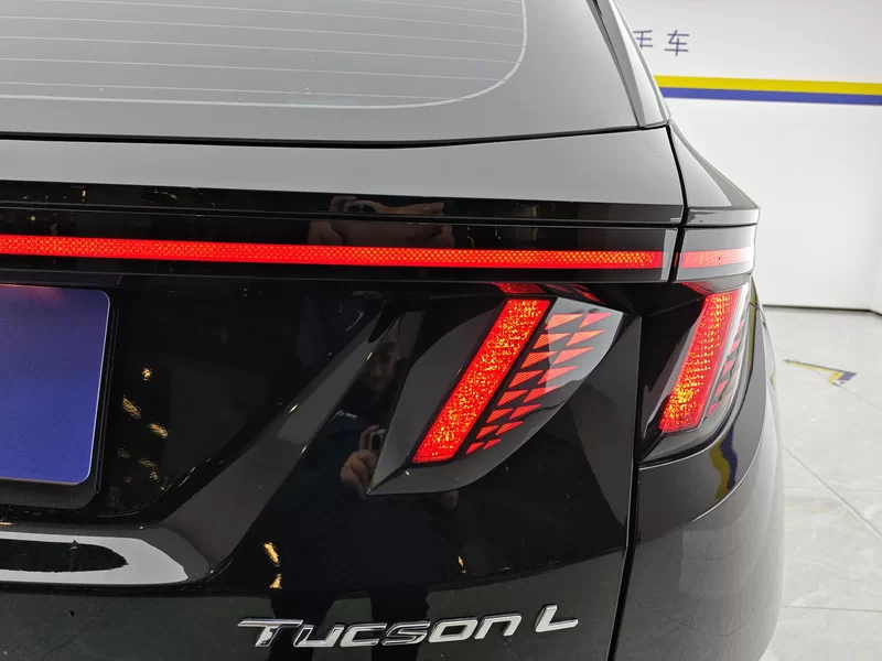 Hyundai Tucson 2023 car image #6