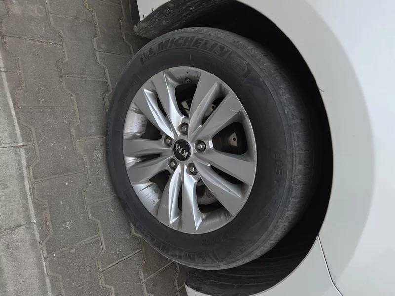 起亚 起亚K4 2015 汽车图片 #6