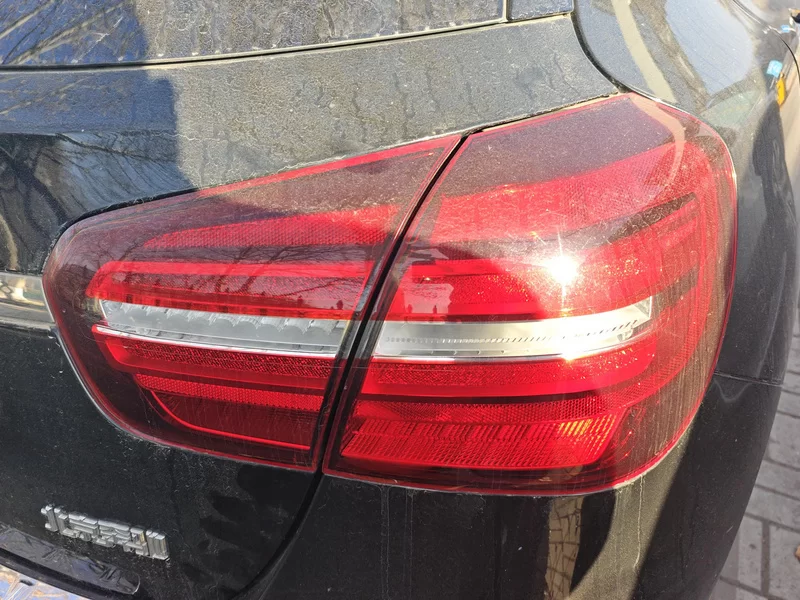 Mercedes-Benz GLA Class 2018 car image #6