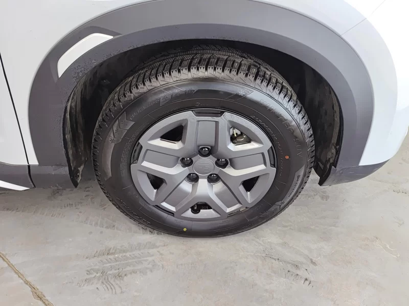 BYD YuanUP 2024 #6 BYD YuanUP 2024 car image #6