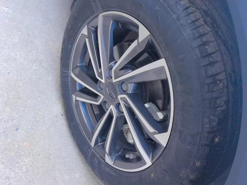 GEELY Coolray 2023 immagine di auto #6