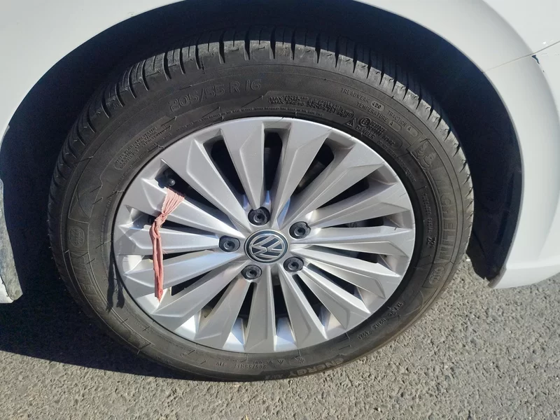 Volkswagen Lavida 2019 car image #6