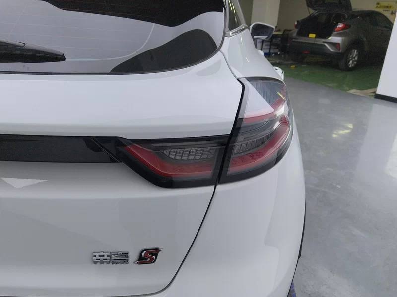 GEELY Emgrand S 2021 immagine di auto #6