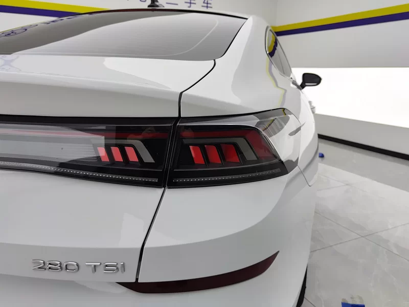 Volkswagen Lamando 2024 car image #6