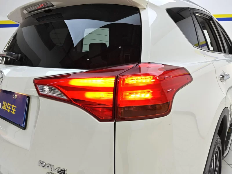 Toyota RAV4 2016 #6 Toyota RAV4 2016 car image #6
