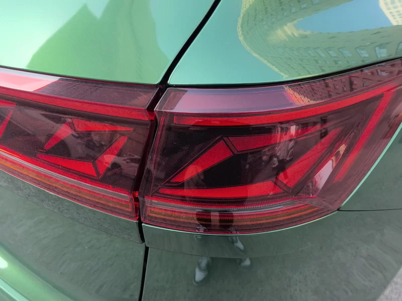 Volkswagen Touareg 2020 car image #6