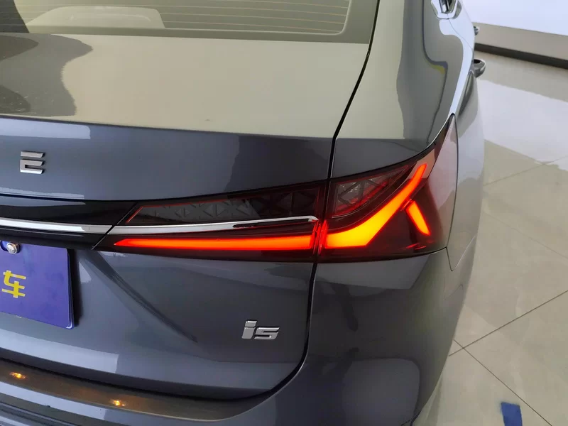 Roewe i5 2025 imagem de carro #6