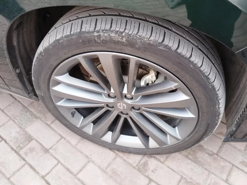 零跑汽车 零跑C16 2024 汽车图片 #6