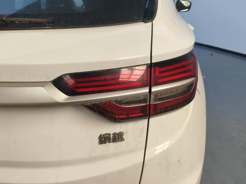 GEELY Coolray 2021 car image #6