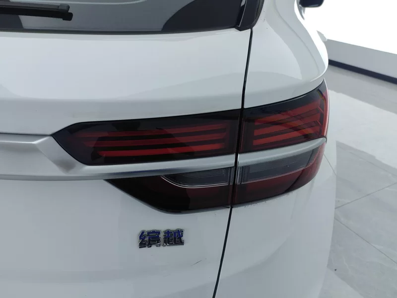 GEELY Coolray 2019 immagine di auto #6