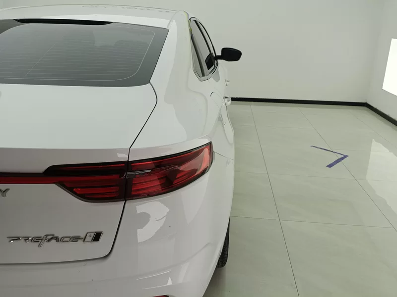 Preface 2023 #6 Preface 2023 imagen de coche #6