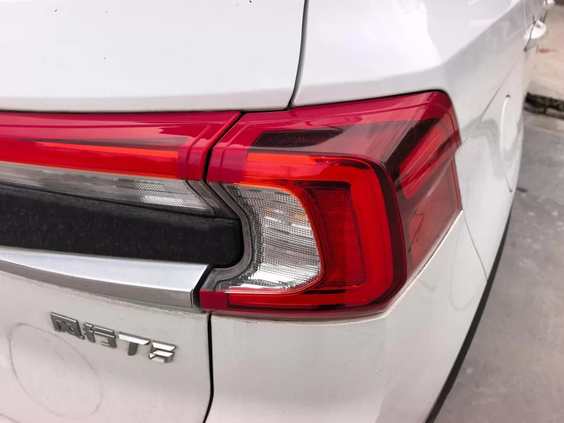 Forthing T5 2020 car image #6