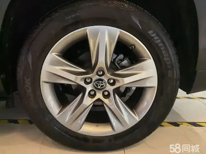 Toyota Highlander 2020 #6 Toyota Highlander 2020 immagine di auto #6