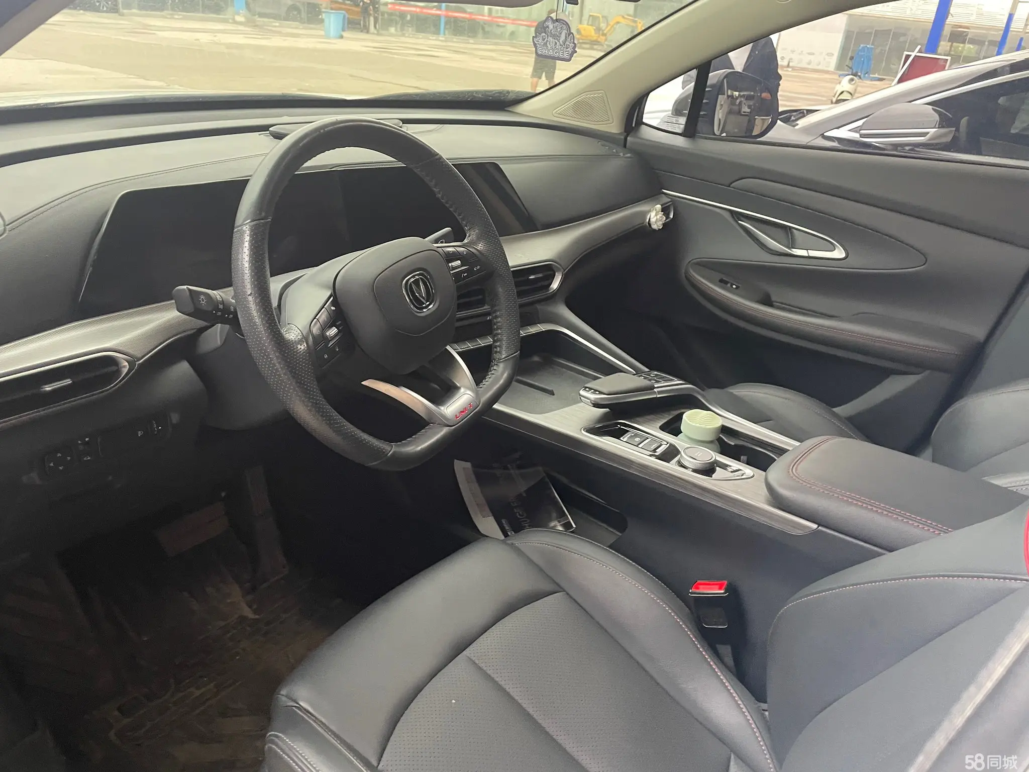 Changan UNI-T 2020 car image #6
