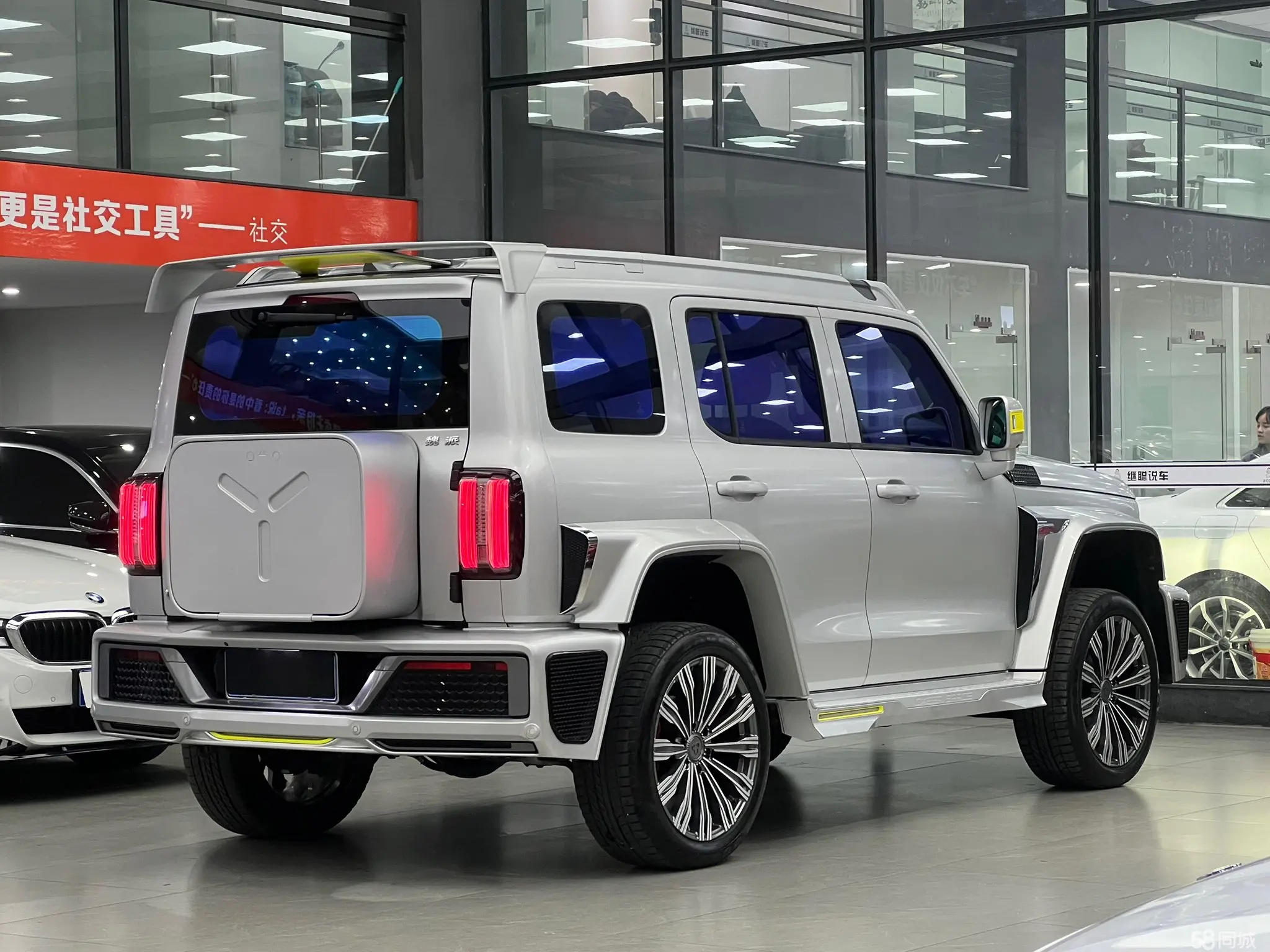 Tank 300 2022 immagine di auto #6