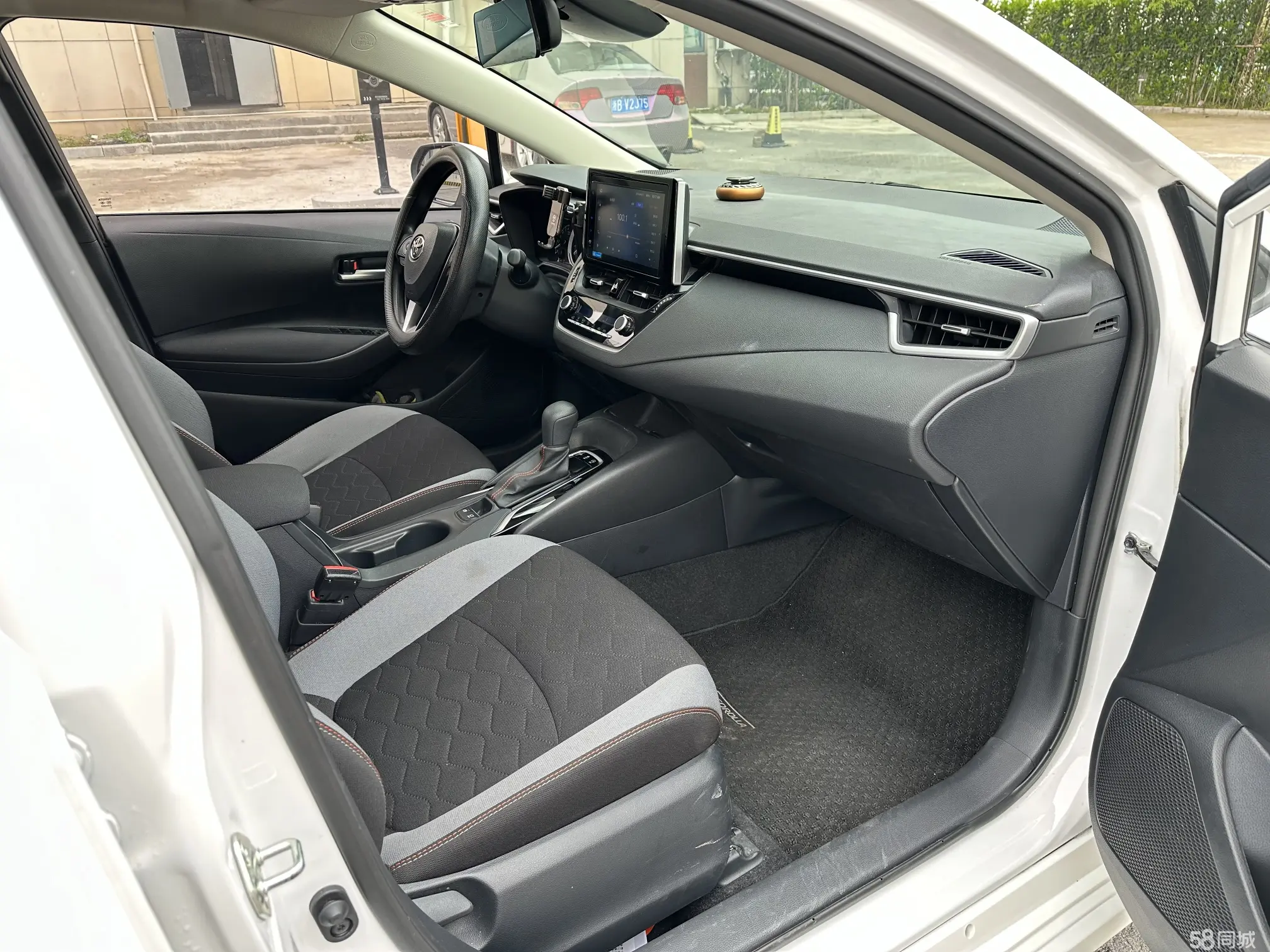Toyota Corolla 2021 #6 Toyota Corolla 2021 car image #6